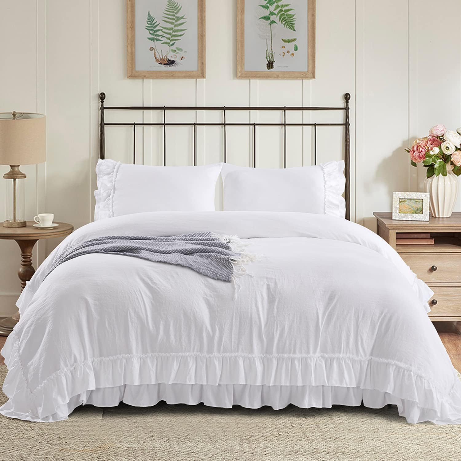 HIGI 3 Piece Pre-Washed Queen Off White Duvet Cover Set - 2 Layers Ruffle with Solid Color Design - Farmhouse Style Farmer House Comforter Cover Set with 4 Corner Ties - Zipper Closure (Hans)