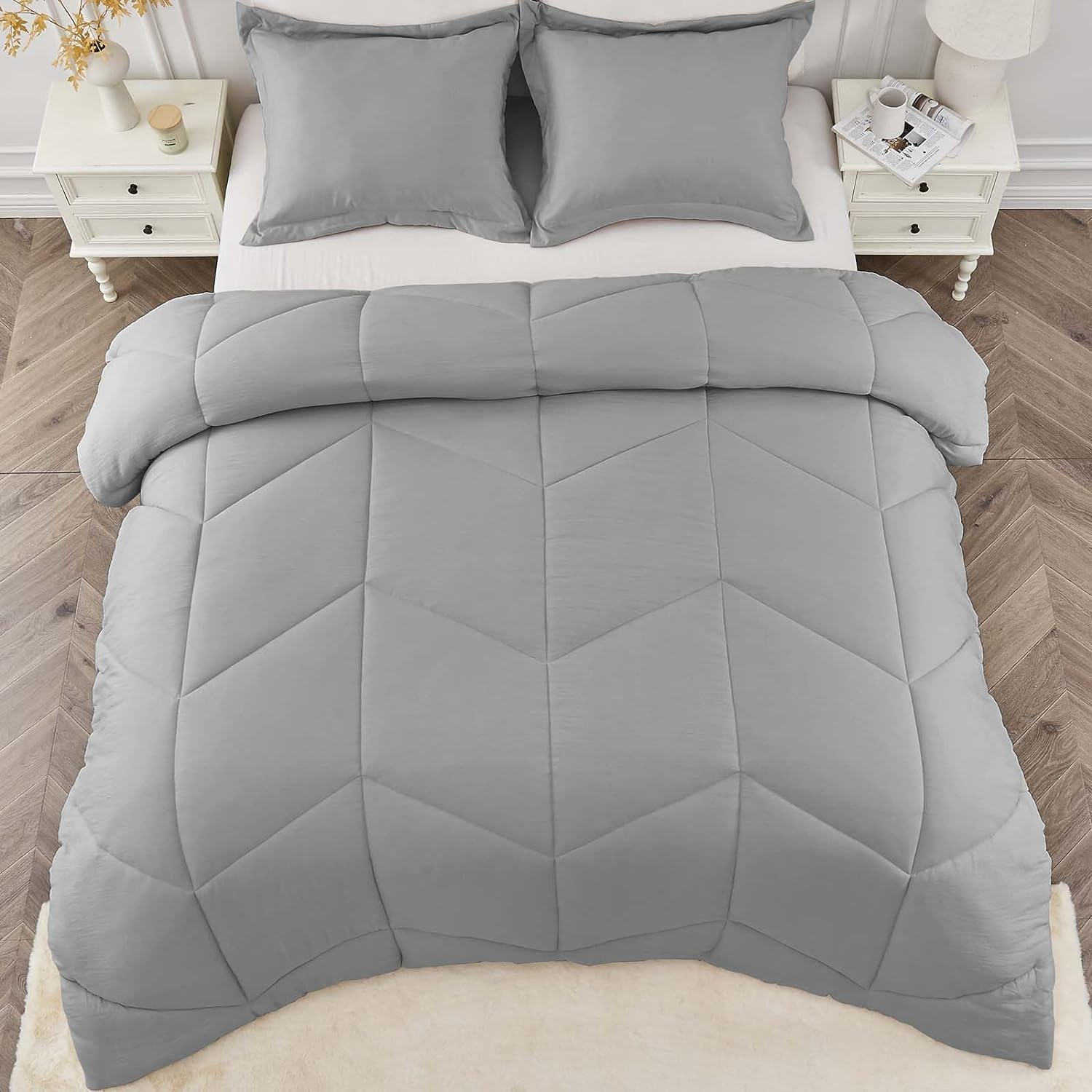  MILDLY Queen Comforter Set - Grey Bedding Comforter Sets 100% Washed Microfiber Super Soft 3 PCS, All Season Fluffy Lightweight Down Alternative Quilted Comforter 88x88 inches, 2 Pillow Shams 