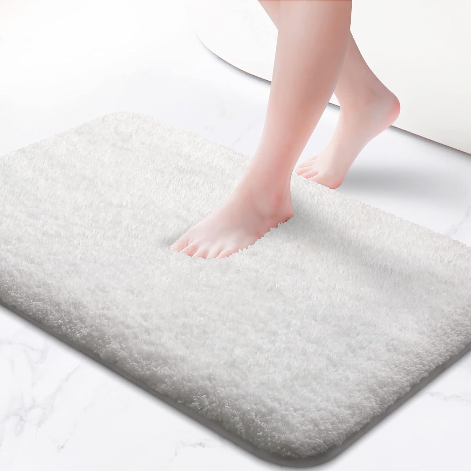 KMAT Bathroom Rugs Bath Mat 16x24 Luxury Soft Shaggy Absorbent Bathroom Mats Non Slip Plush Bathmat Runner Carpet Bath Mats for Bathroom Floor Tub and Shower(White)