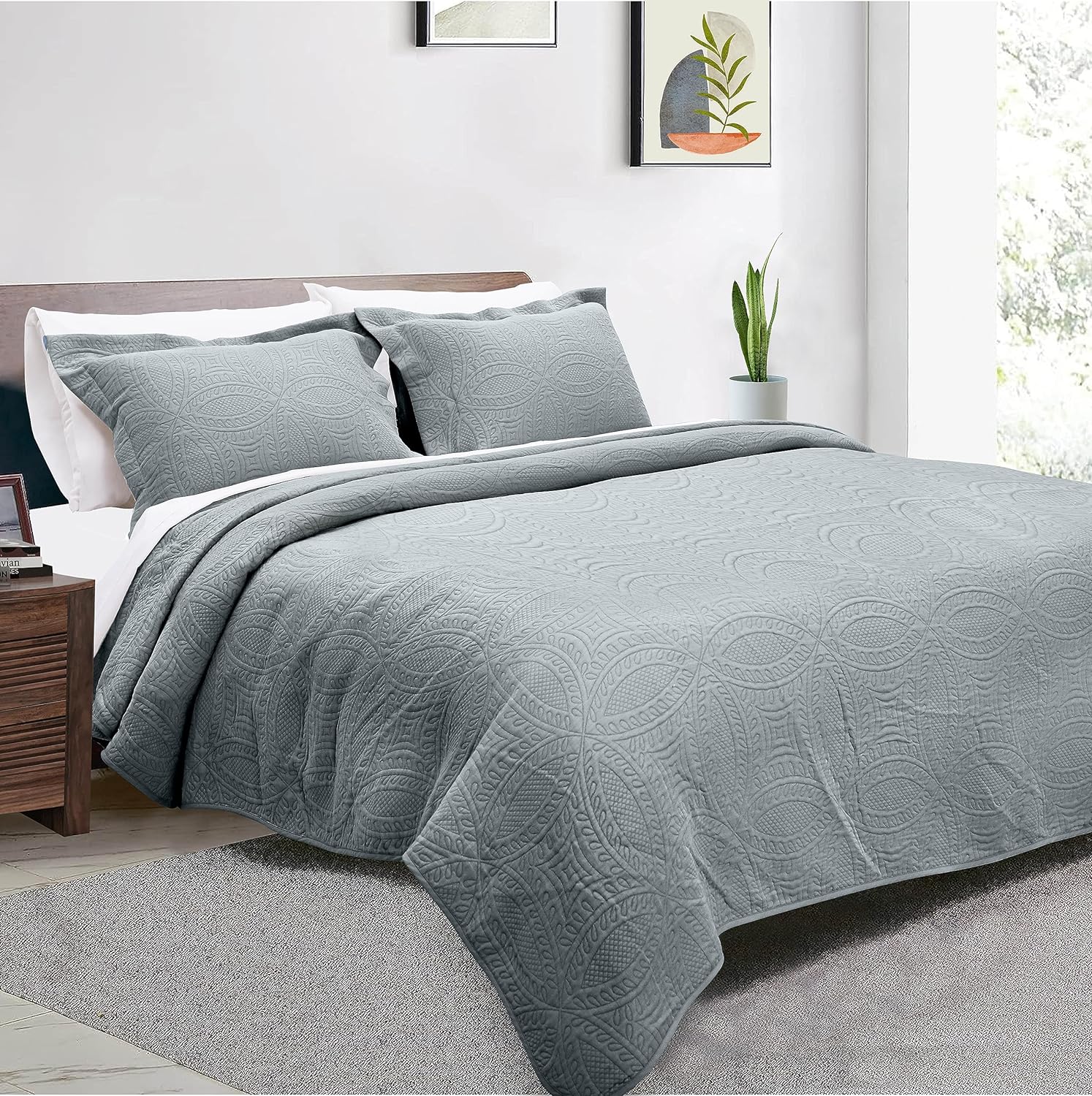 Threadmill Quilts Queen Size Sets | 3-Piece Queen Quilt Set with 2 Pillow Shams - Reversible Soft Breathable and Lightweight Quilt Queen Bedspread Coverlet Bedding Set - Scottish Grey