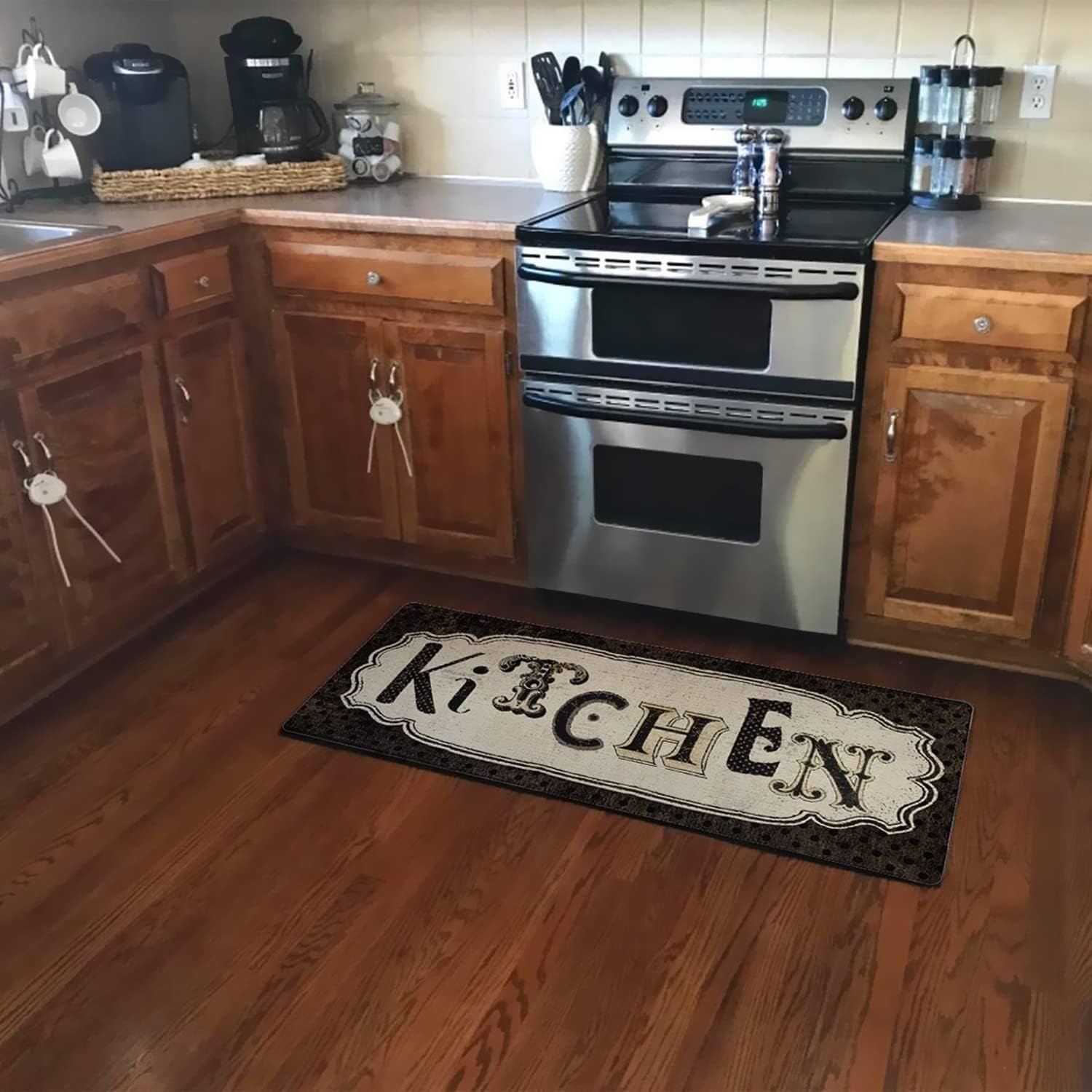 This mat for my laundry room is absolutely beautiful!! The colors are rich. The wood print looks like real wood. And its nice and soft to stand on.