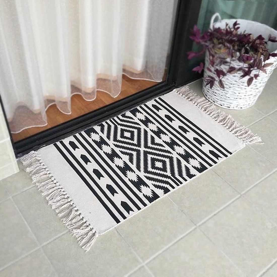 UKELER Cotton Bathroom Rug 2'Ã3' Black and White Front Door Mat Washable Indoor Outdoor Rugs for Entry, Kitchen, Laundry, Bathroom, Farmhouse