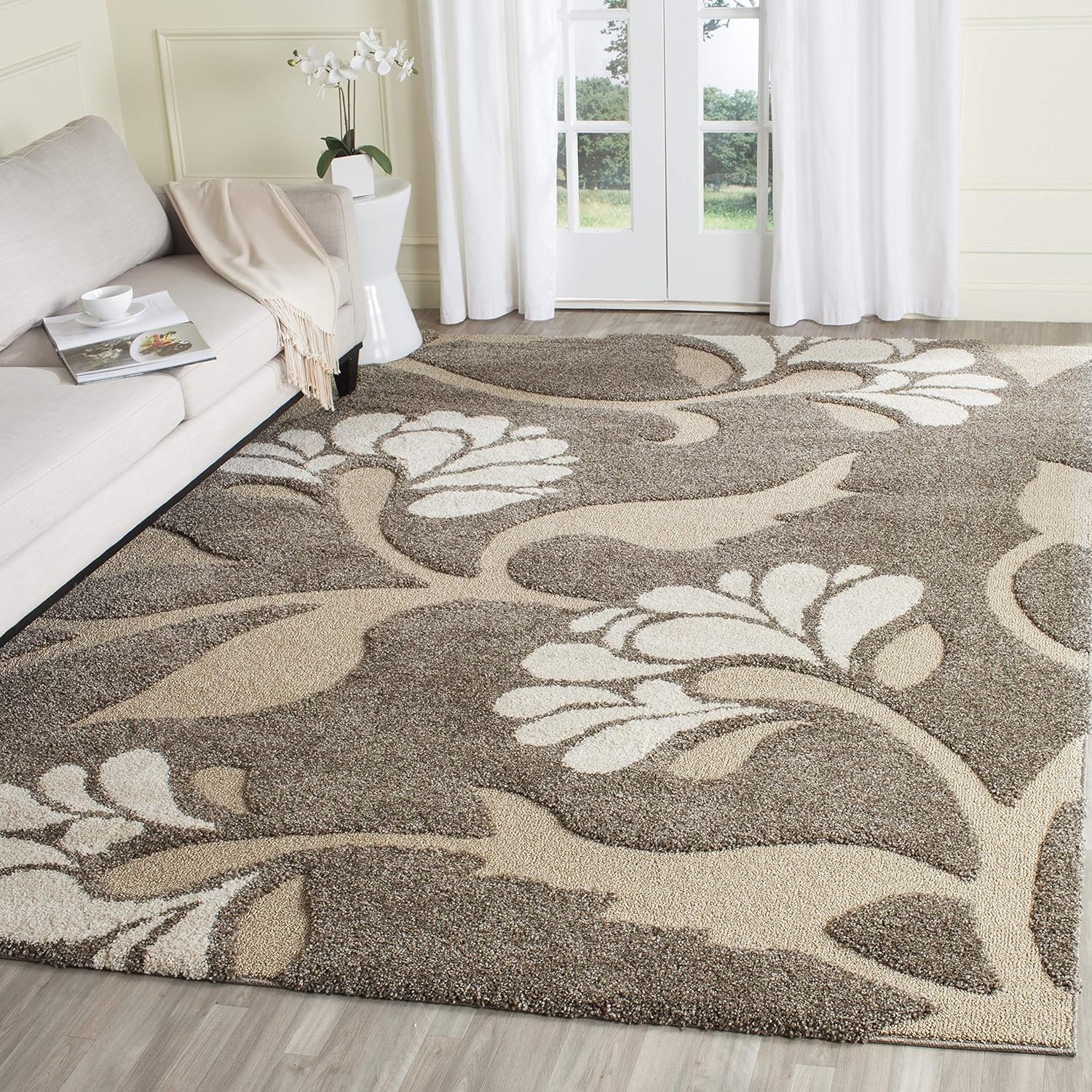 SAFAVIEH Florida Shag Collection Area Rug - 8' x 10', Smoke & Beige, Floral Design, Non-Shedding & Easy Care, 1.2-inch Thick Ideal for High Traffic Areas in Living Room, Bedroom (SG459-7913)