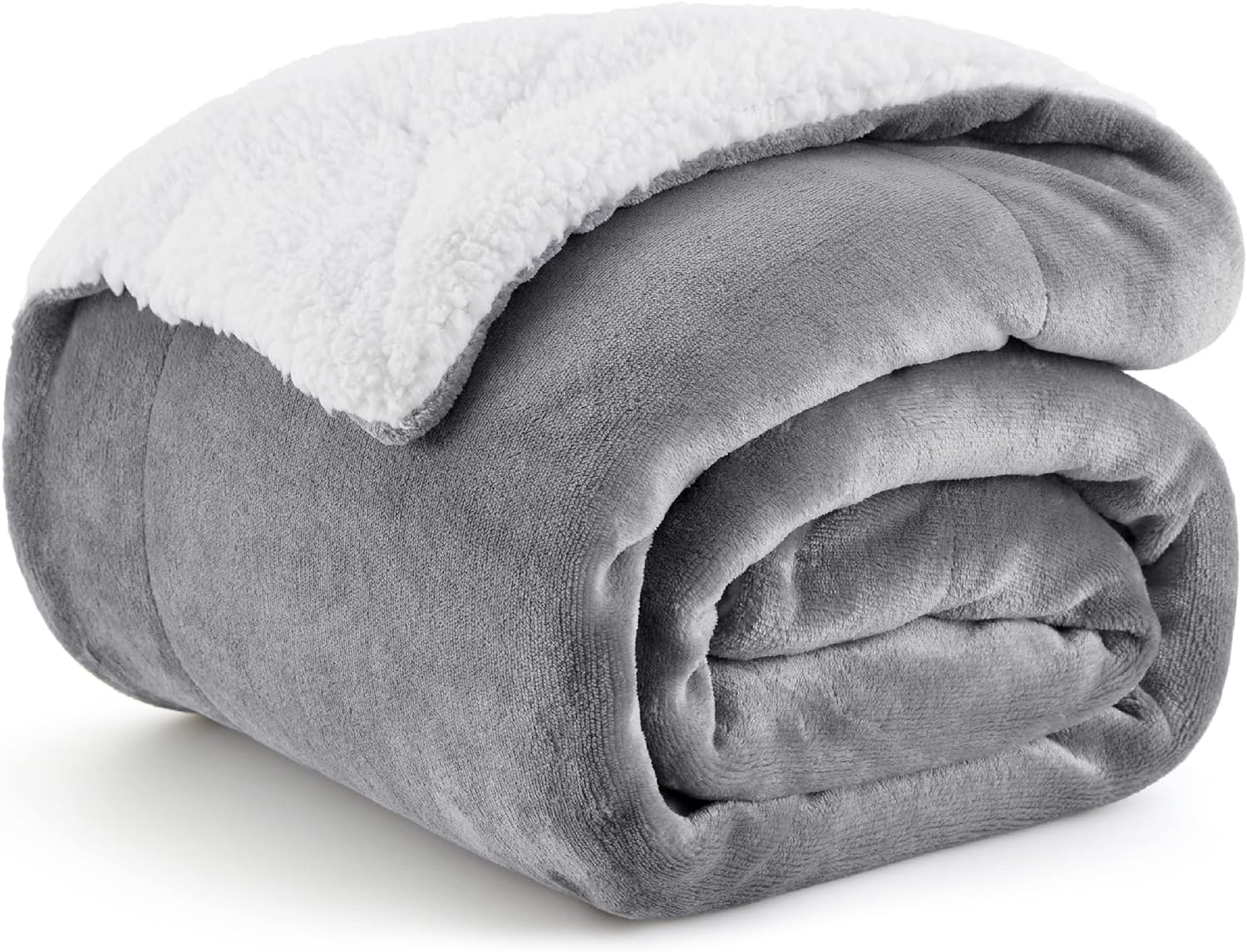 Bedsure Sherpa Fleece Throw Blanket for Couch - Thick and Warm