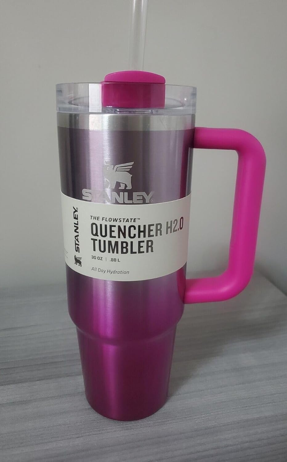 STANLEY Stanley Adventure Quencher H2.0 Flowstate 30 oz Tumbler - Camelia Pink Gradient