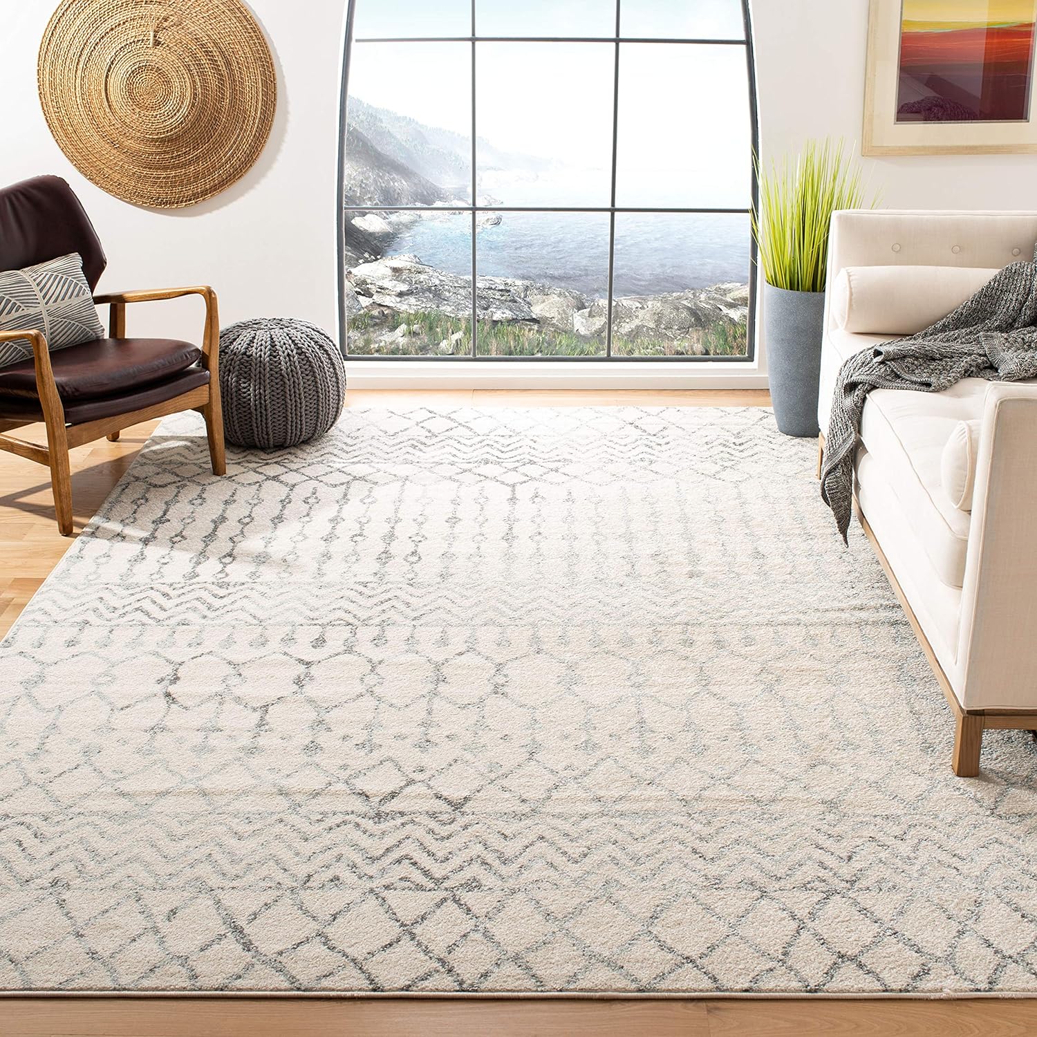 SAFAVIEH Tulum Collection Area Rug - 8' x 10', Ivory & Grey, Moroccan Boho Distressed Design, Non-Shedding & Easy Care, Ideal for High Traffic Areas in Living Room, Bedroom (TUL270A)