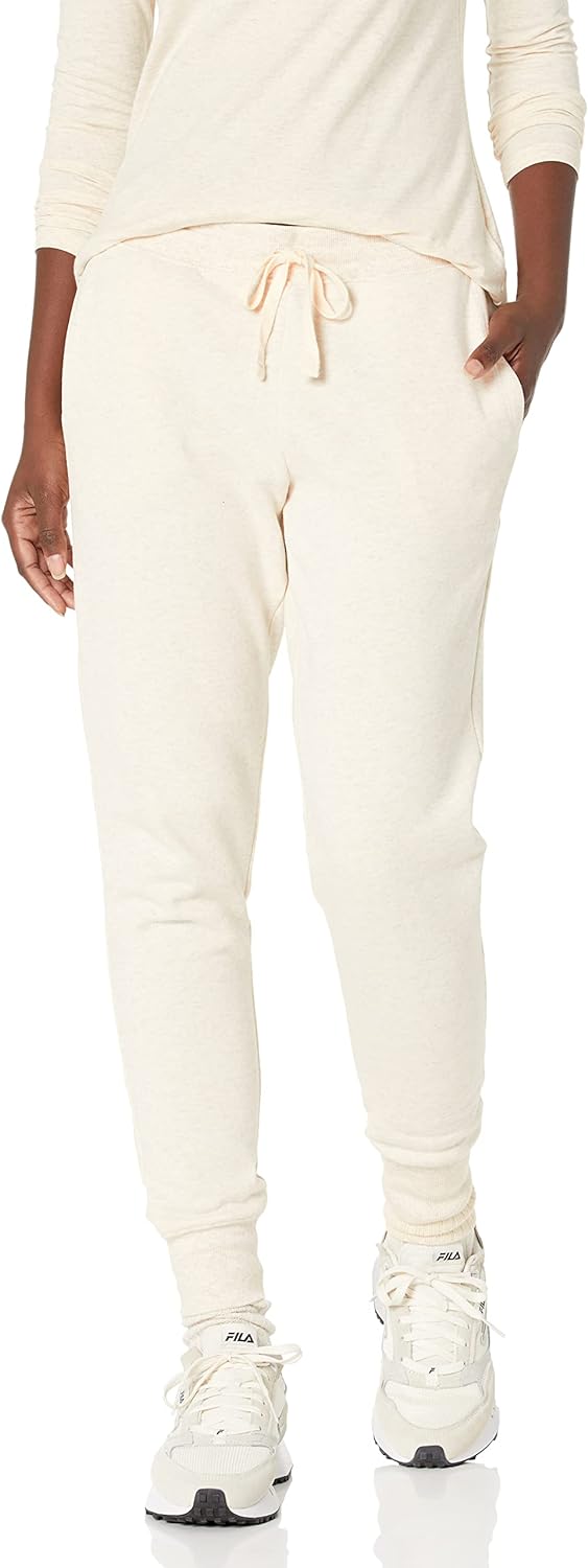 Amazon Essentials Women' Fleece Jogger Sweatpant (Available in Plus Size)