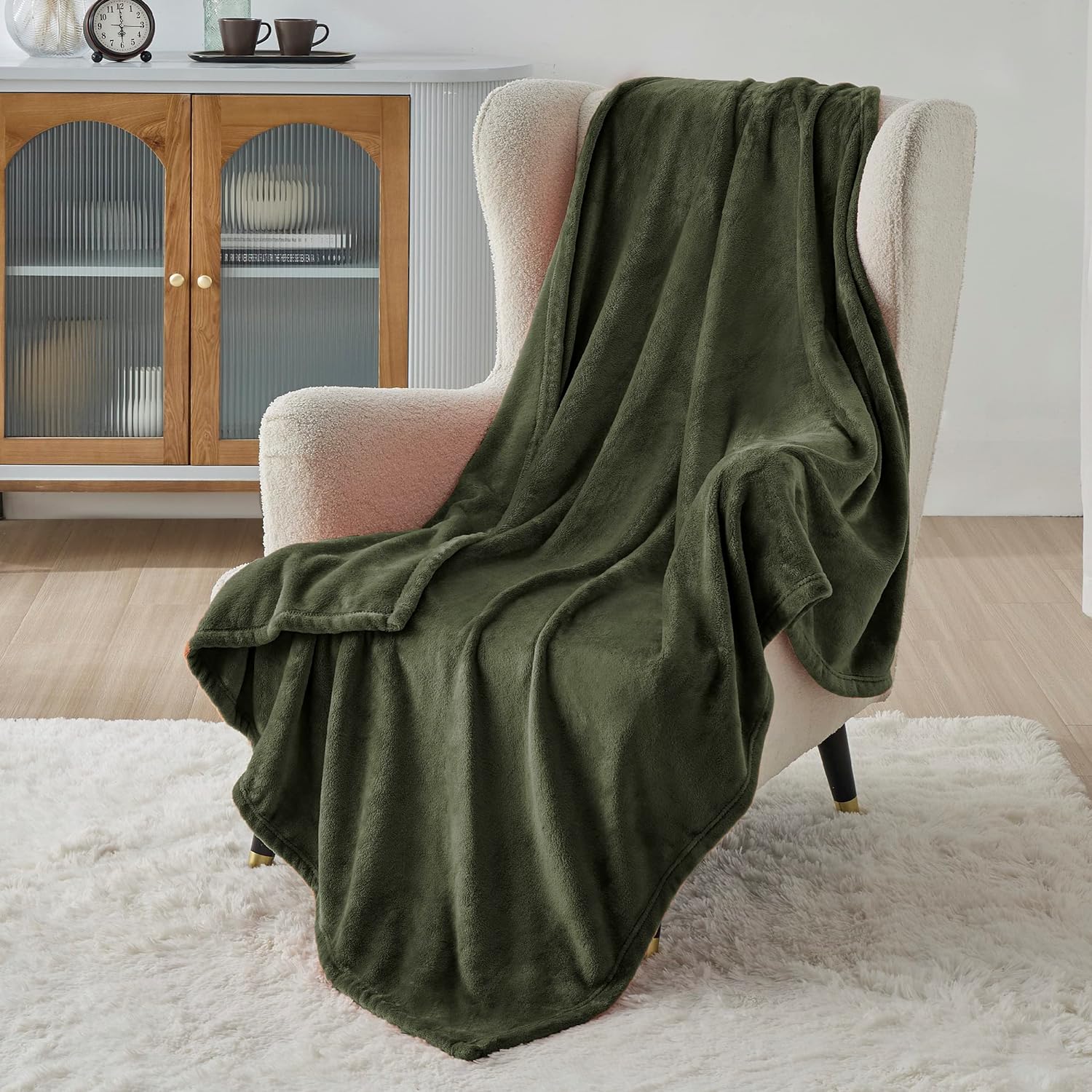 Bedsure Fleece Blanket Twin Blanket Olive Green - 300GSM Soft Lightweight Plush Cozy Twin Blankets for Bed, Sofa, Couch, Travel, Camping, 60x80 inches