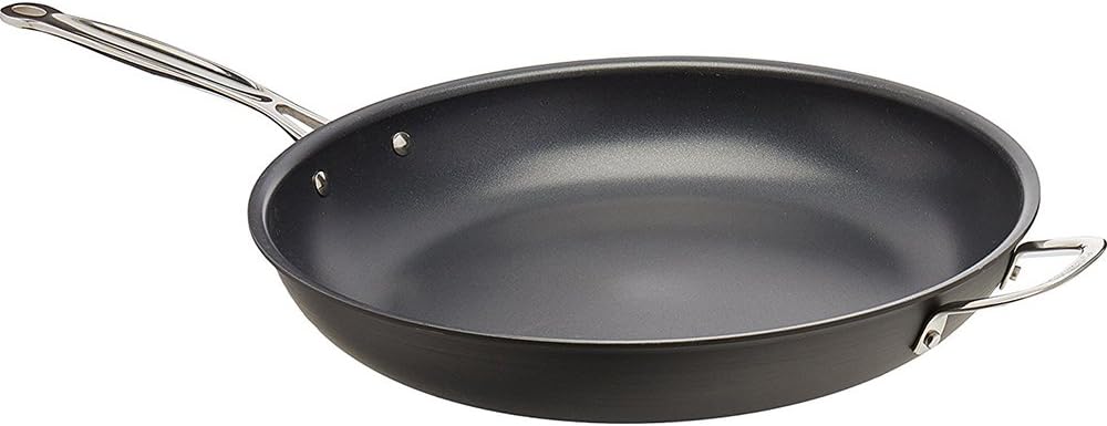 Cuisinart 622-36H Chef' Classic Nonstick Hard-Anodized 14-Inch Open Skillet with Helper Handle, Black