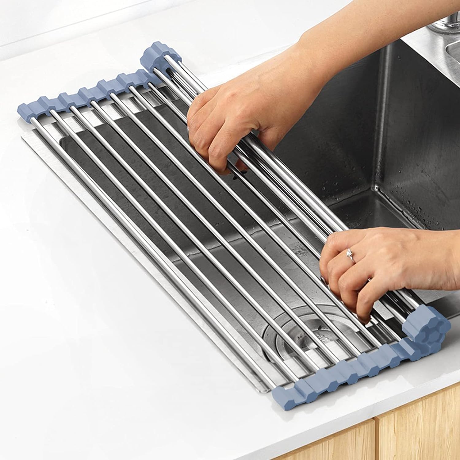 Over The Sink Dish Drying Rack, Roll Up Dish Drying Rack Kitchen Dish Rack Stainless Steel Sink Drying Rack, Foldable Dish Drainer, Gray (17.5''x15.7'')