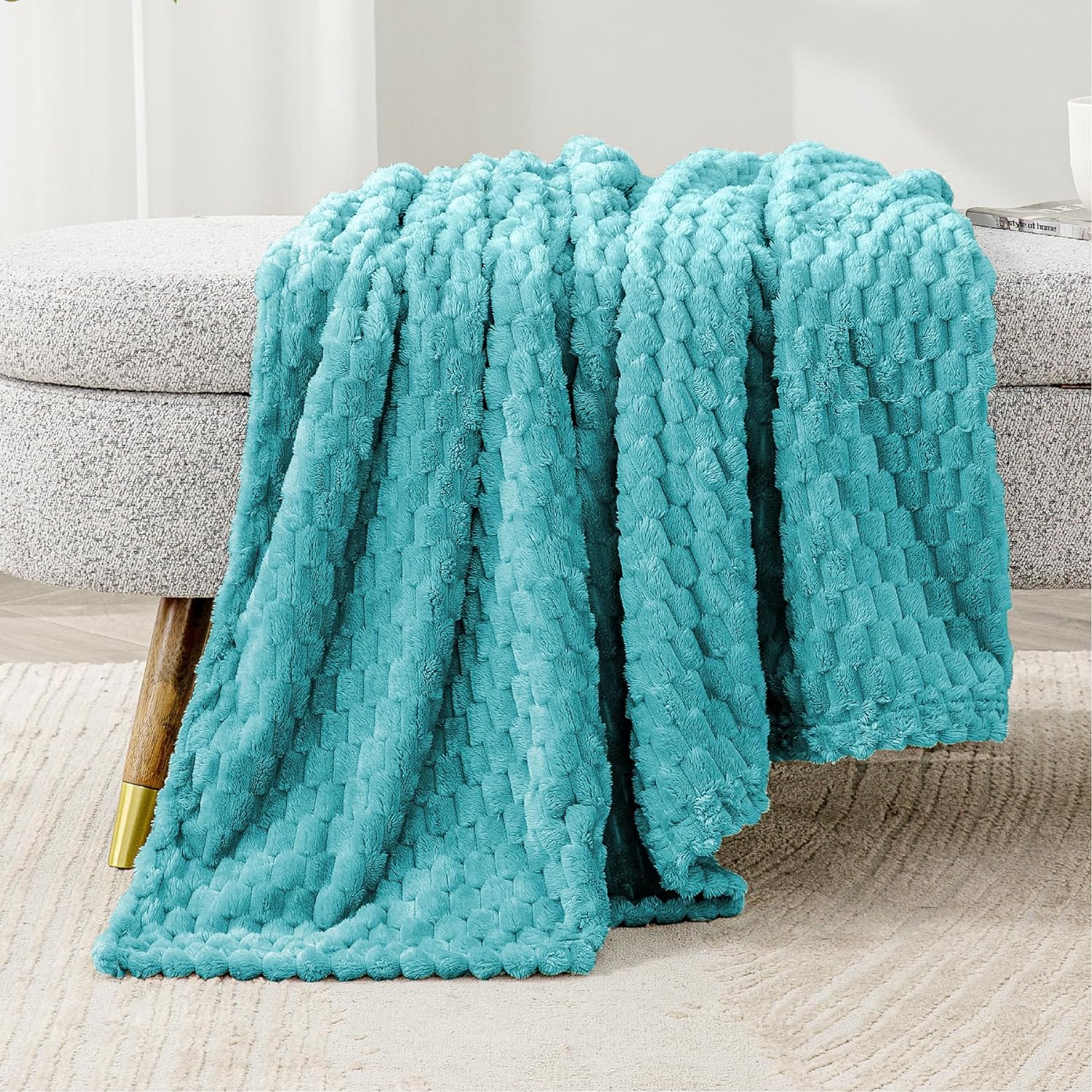 BEDELITE Fleece Twin Blanket for Couch & Bed - 3D Jacquard Decorative Teal Blanket, Super Soft and Cozy Warm Fuzzy Blanket for Winter, 50x60Inches