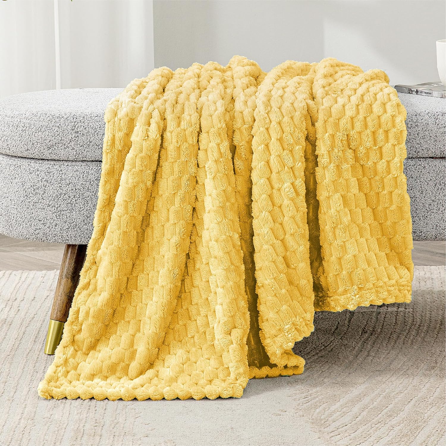 BEDELITE Fleece Twin Blanket for Couch & Bed - 3D Jacquard Decorative Yellow Blanket, Super Soft and Cozy Warm Fuzzy Blanket for Winter, 50x60Inches