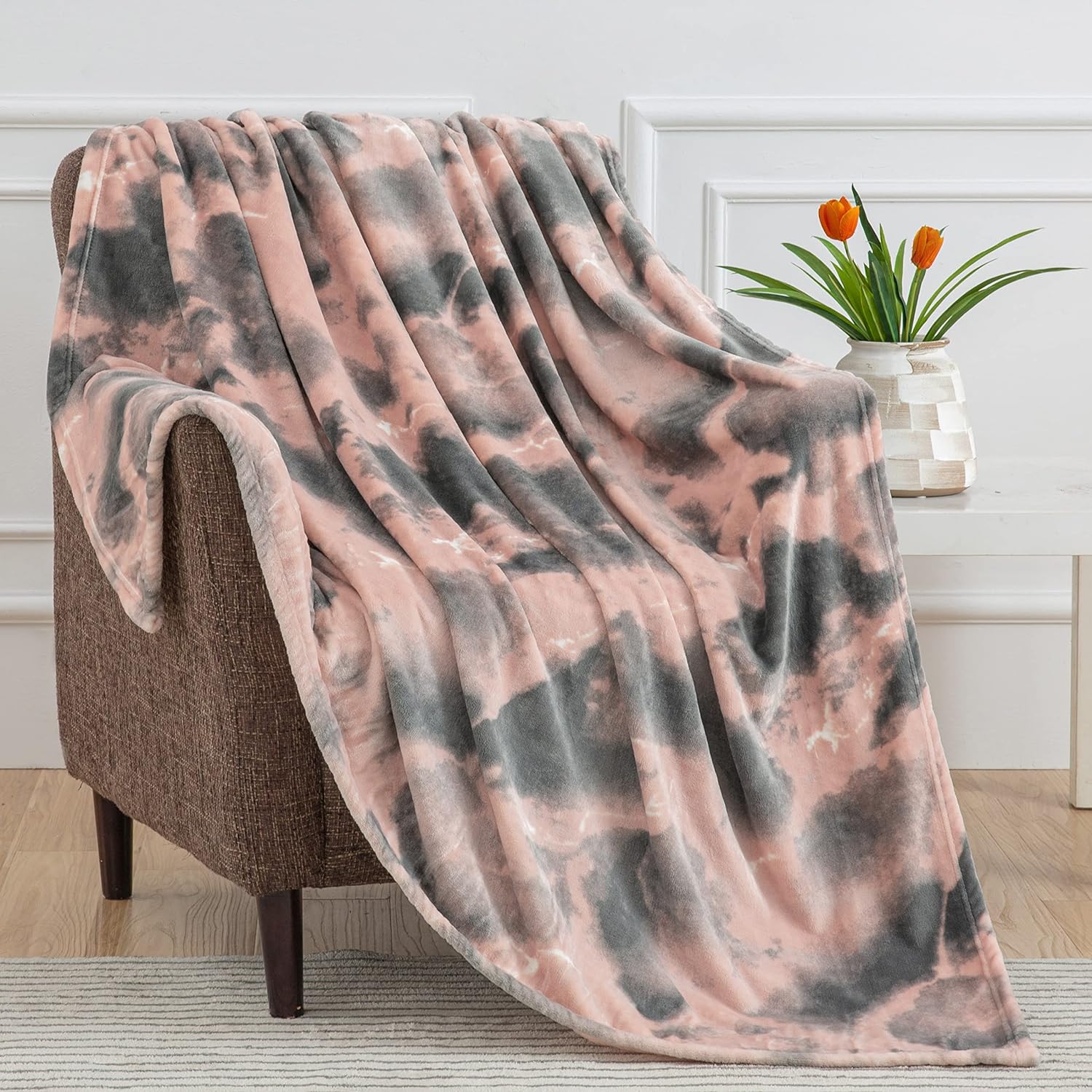 BEDELITE Fleece Throw Blanket for Couch and Bed, 350GSM Thick Oversized Spring Blanket 60 X 70 - Luxury Printed Soft Cozy Fuzzy Blankets Fit Farmhouse Boho Home Decor (Marble Red)