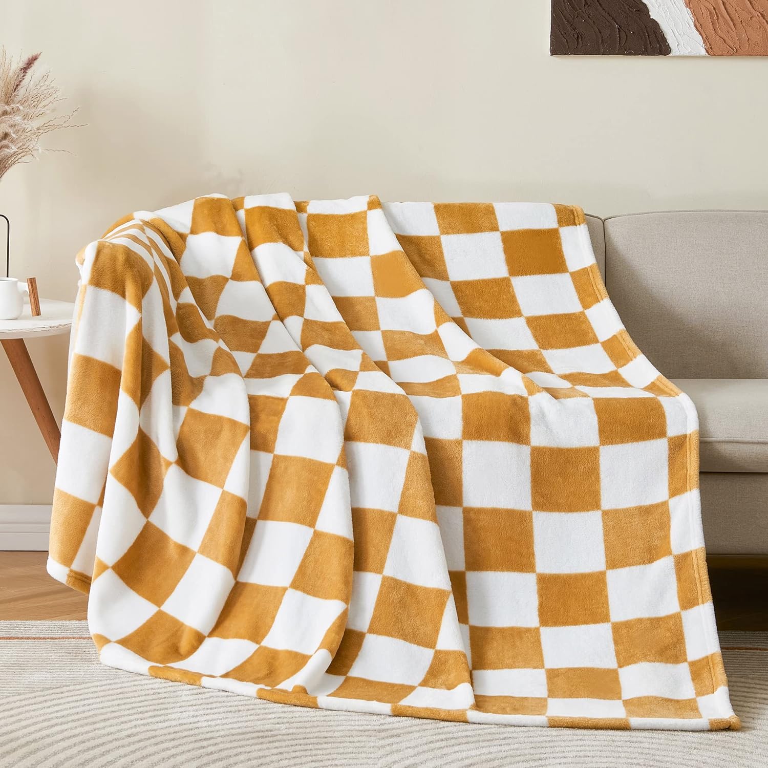 BEDELITE Checkered Throw Blanket for Couch and Bed, Luxurious Fleece Blanket with Checkerboard Grid Home Decor, Soft Cozy Khaki and White Throw Blankets for Spring, 50x60