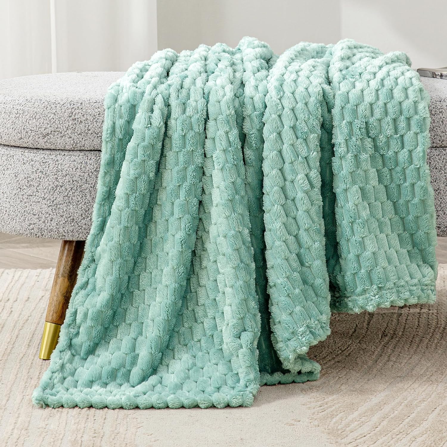 BEDELITE Fleece Throw Blanket for Couch & Bed - 3D Jacquard Decorative Haze Blue Blanket, Super Soft and Cozy Warm Fuzzy Blanket for Winter, 50x60Inches