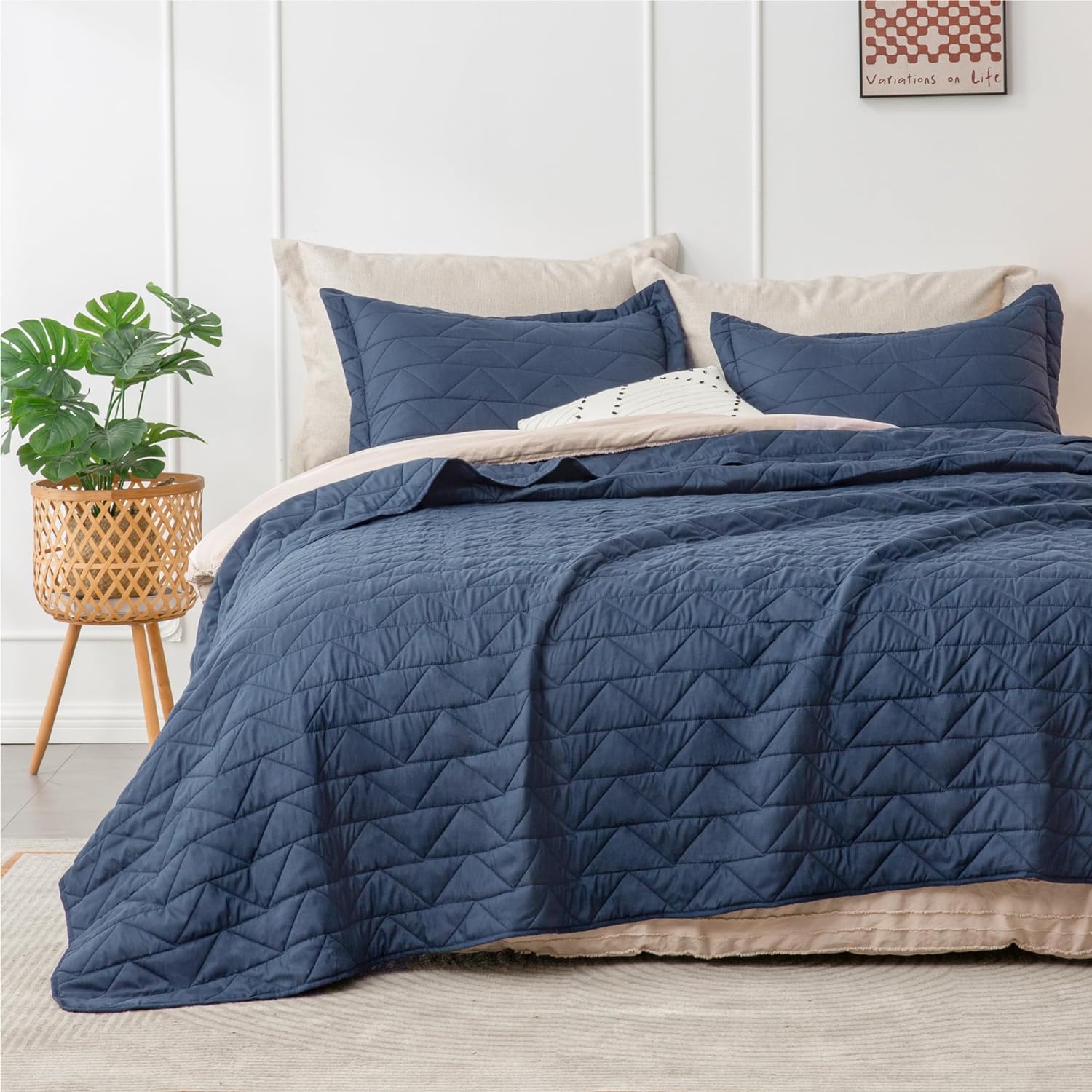 BEDELITE King Quilt Set - Summer Lightweight Bedspread King Size, Soft Coverlet Set Modern Weave Pattern Navy Blue King Quilt Bedding Set 3 Pieces (1 Quilt 106 x 96   2 Pillow Shams)