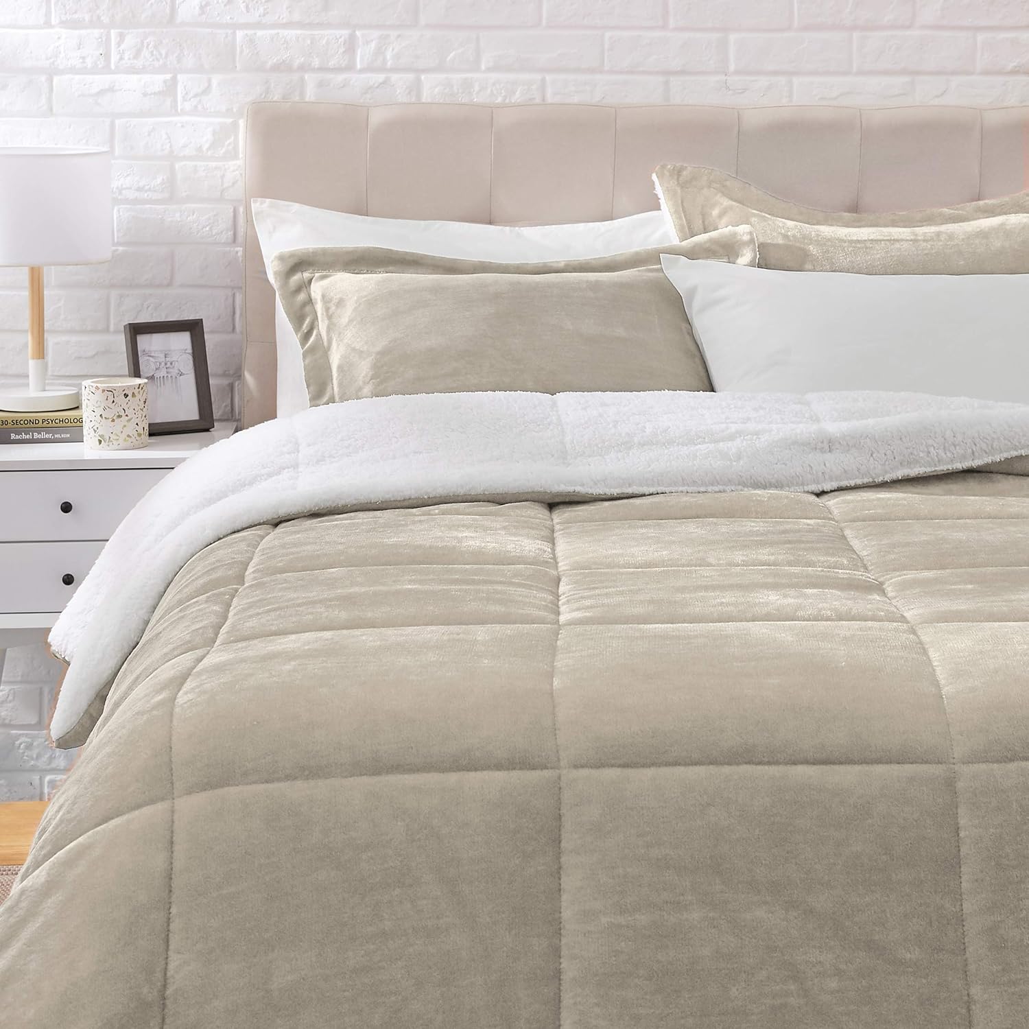 Amazon Basics Ultra-Soft Micromink Sherpa 3-Piece Comforter Bed Set, King, Taupe, Solid