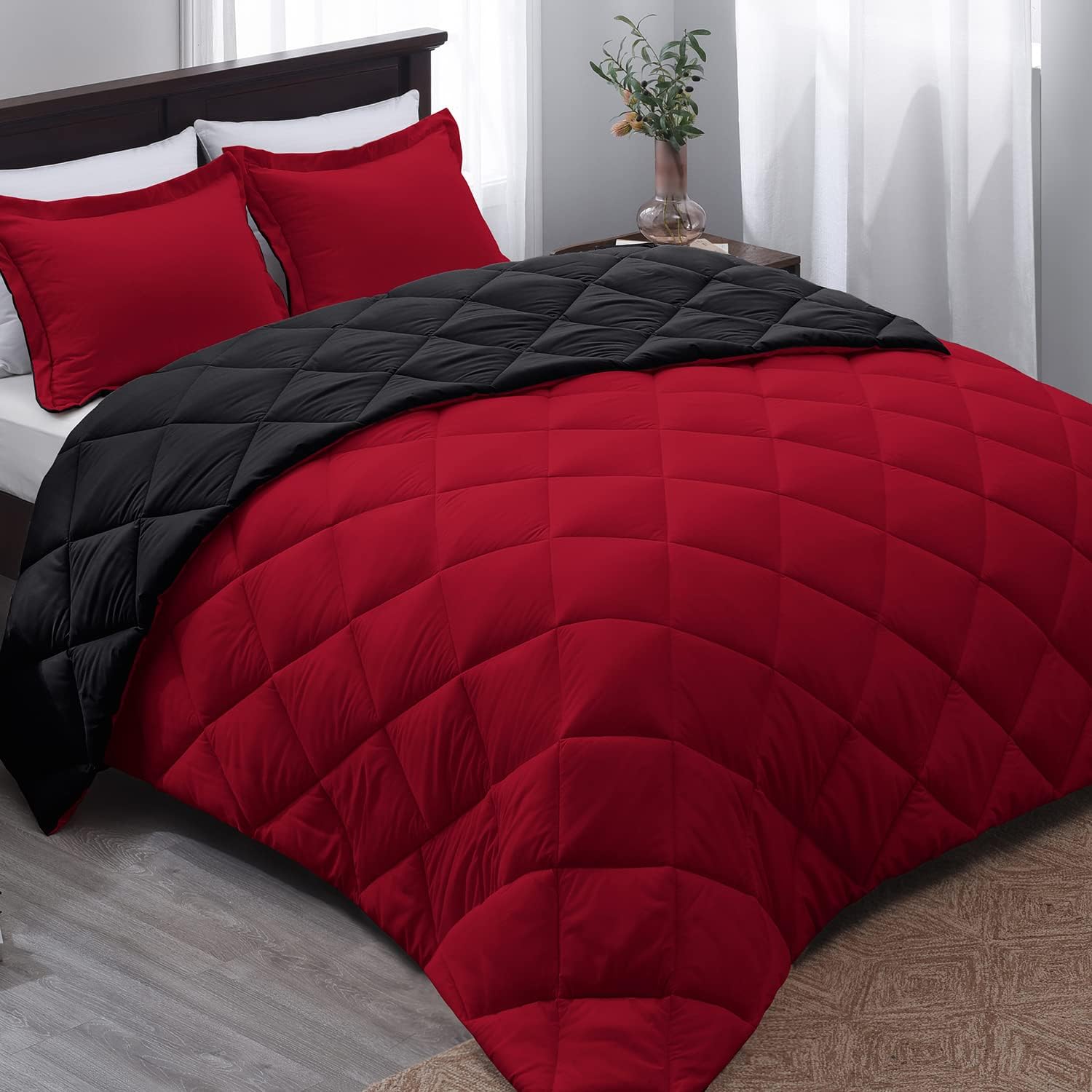 Basic Beyond Queen Comforter Set, Red and Black Comforter Set Queen Size, Reversible Bed Comforter Queen Bed Set for All Seasons, 1 Comforter (88x92) and 2 Pillow Shams (20x26 2)