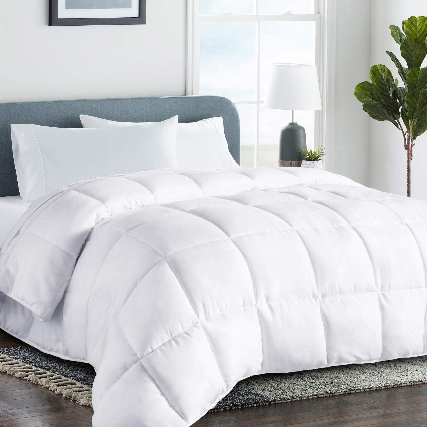 COHOME All Season Queen Size Cooling Comforter Down Alternative Quilted Duvet Insert with Corner Tabs - Luxury Soft Hotel Comforter - Reversible - White