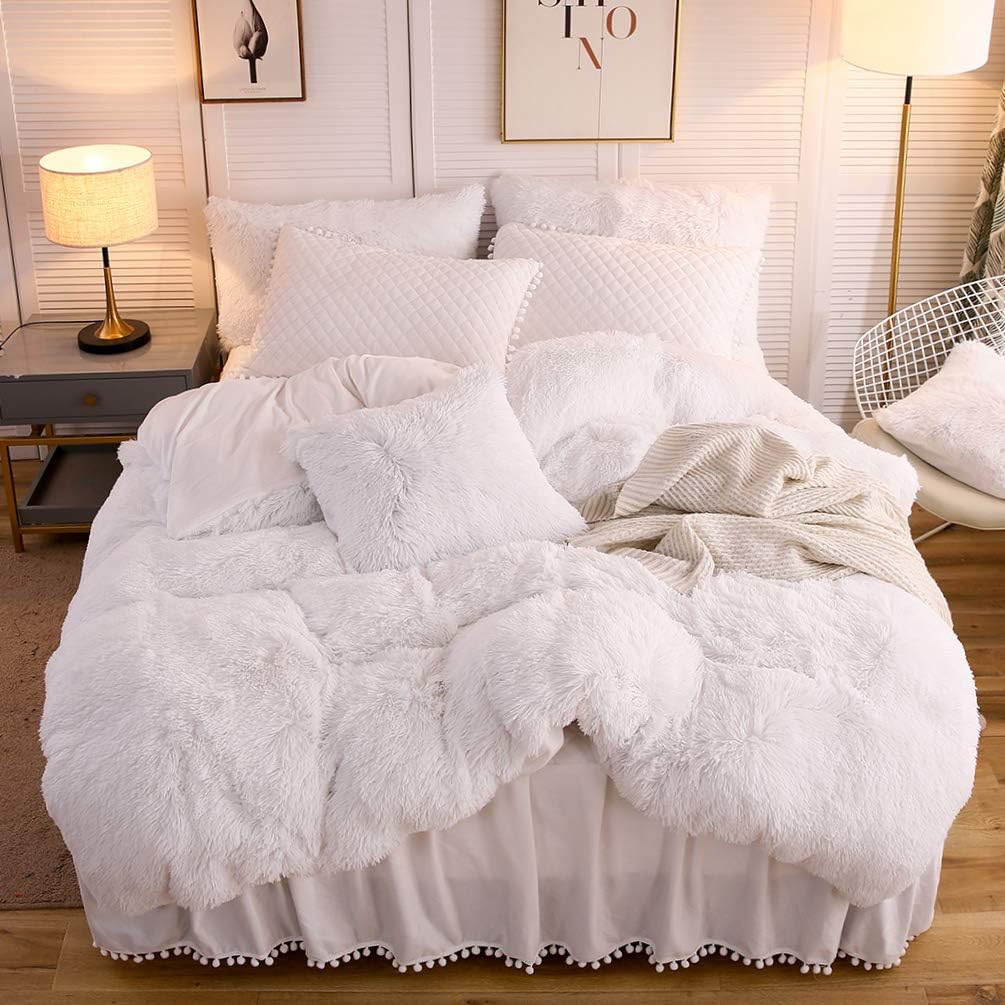 LIFEREVO Luxury Plush Shaggy Duvet Cover Set, Soft Velvet Fluffy Furry Duvet Cover Set(1 Faux Fur Fuzzy Comforter Cover + 2 Pom Poms Pillowcases) Solid Bedding Set, Zipper Closure(Full/Queen, White)