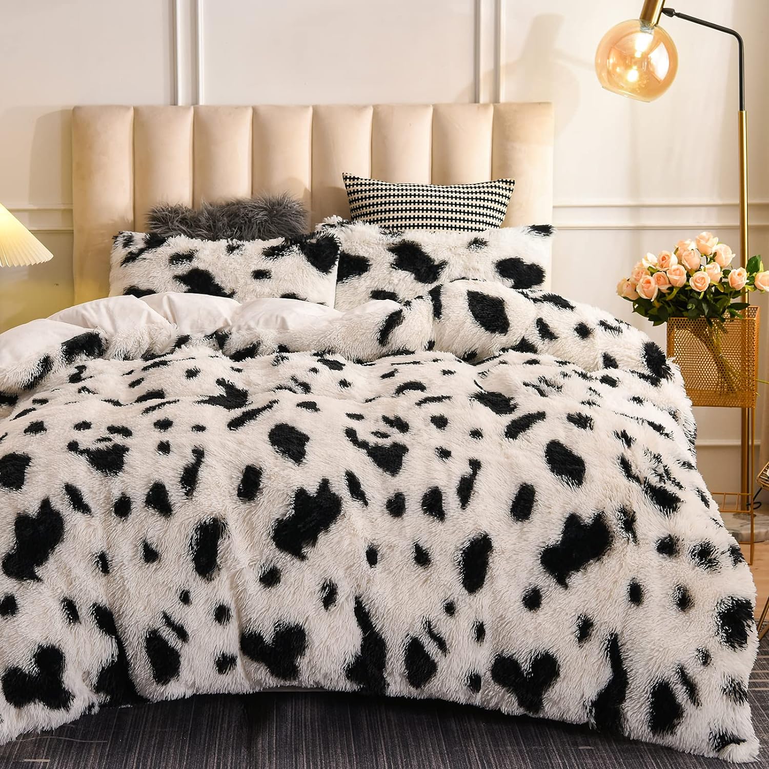 Aimuan Plush Shaggy Duvet Cover Set Faux Fur Fuzzy Cow Print Bedding Comforter Cover & Sets, Luxury Ultra Soft Crystal Velvet Reverse Fluffy Quilt Cover Set 3 Pcs (White, Queen)