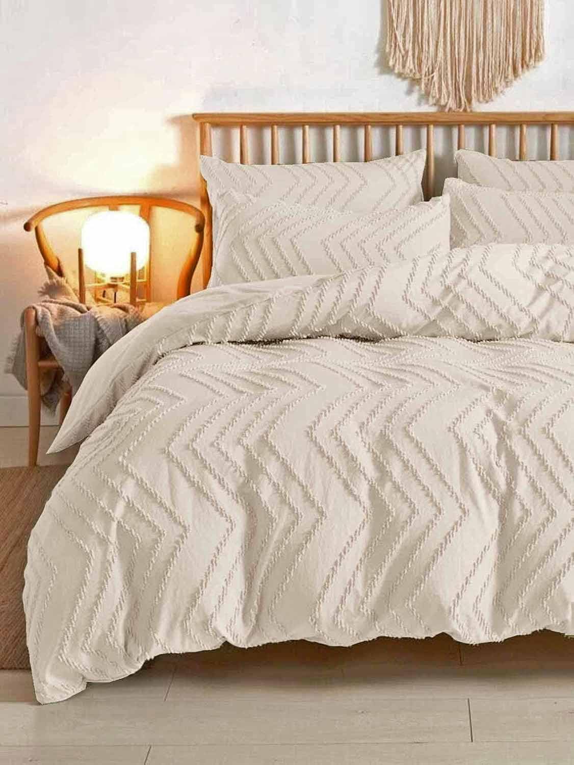 Nanko Beige Duvet Cover Queen Size, 3pc Boho Tufted Microfiber Bedding Comforter Cover Set, All Season Aesthetic Shabby Chic Soft Embroidery Textured Geometric Quilt Cover (90x90)