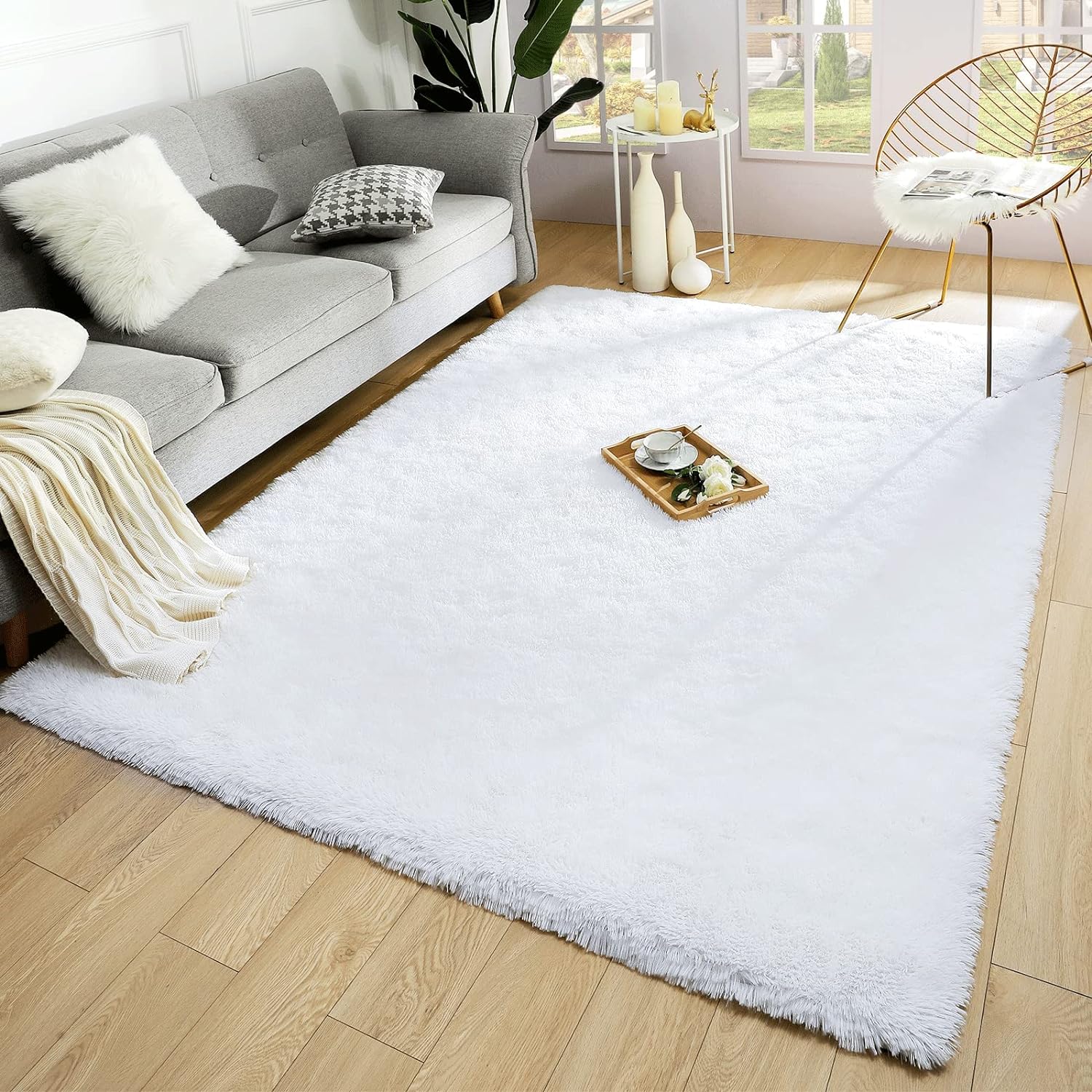 Merelax Soft Modern Indoor Large Shaggy Rug for Bedroom Livingroom Dorm Kids Room Home Decorative, Non-Slip Plush Fluffy Furry Fur Area Rugs Comfy Nursery Accent Floor Carpet 5x8 Feet, White